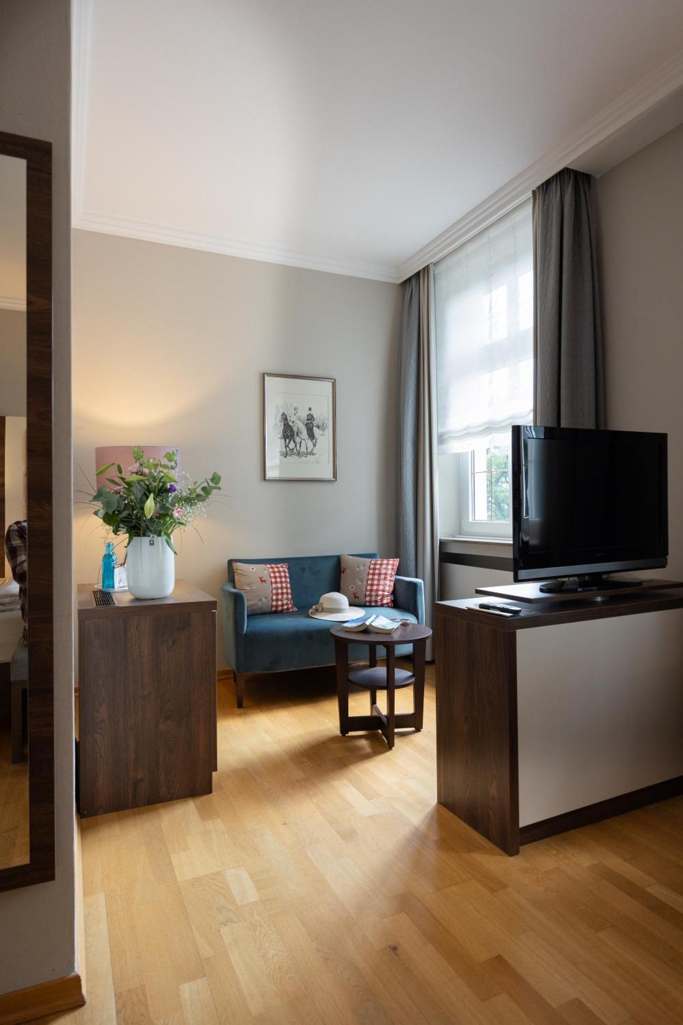Hotel Haus Delecke Möhnesee Eksteriør billede